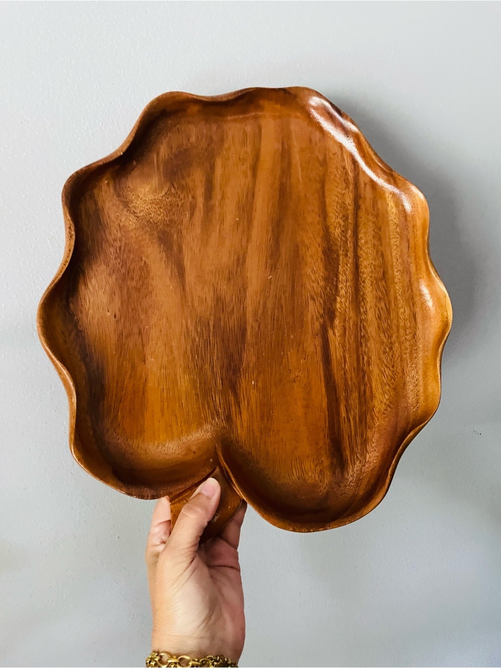 Vintage Monkey Pod Hawaiian Wooden Leaf Tray